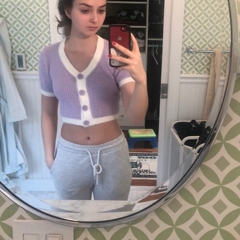 purple button up top